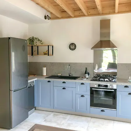 Historic Farm Near Utah In Normandy Semesterbostad Saint-Martin-de-Varreville